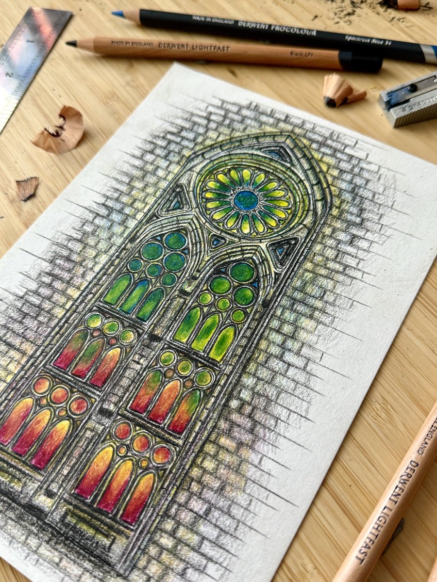 Lucy Locks Art tweet media