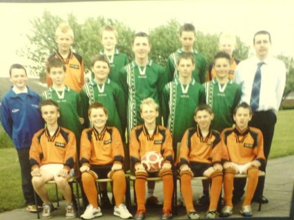 The lad in the middle starts for England tonight after scoring for Newcastle United in its biggest moment in generations. 

The lad in the blue to the left was deemed not good enough then and was made “assistant manager”…

What could have been 😂

Smash it Big Dan Burn!  #nufc