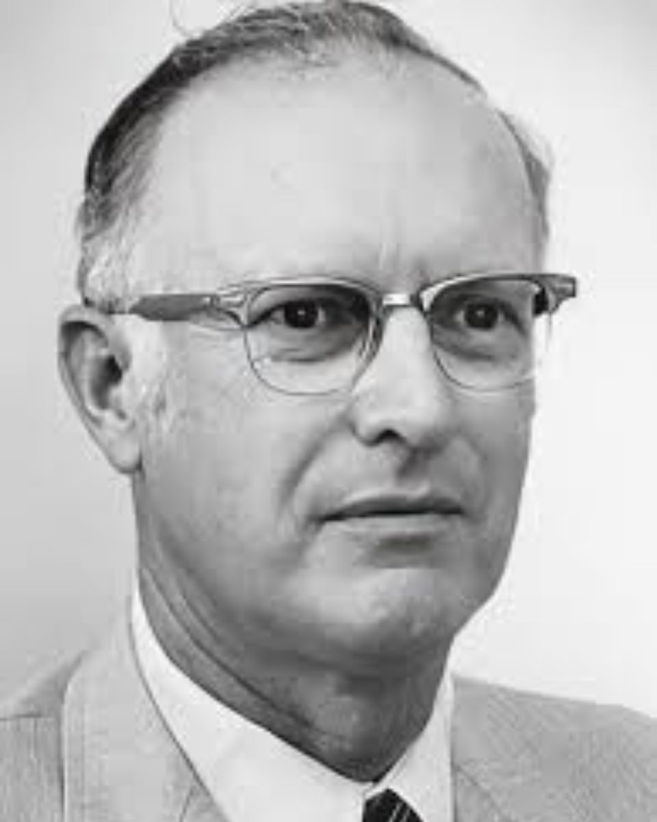 essie_uf's tweet image. The @GeoInstitute (G-I) of @ASCETweets (ASCE) recently named John H. Schmertmann, Ph.D., a Geo-Legend! Schmertmann, a retired @UF emeritus professor, built a career contributing to geotechnical engineering research, teaching, and practice. Read more at bit.ly/4iBsQTc!