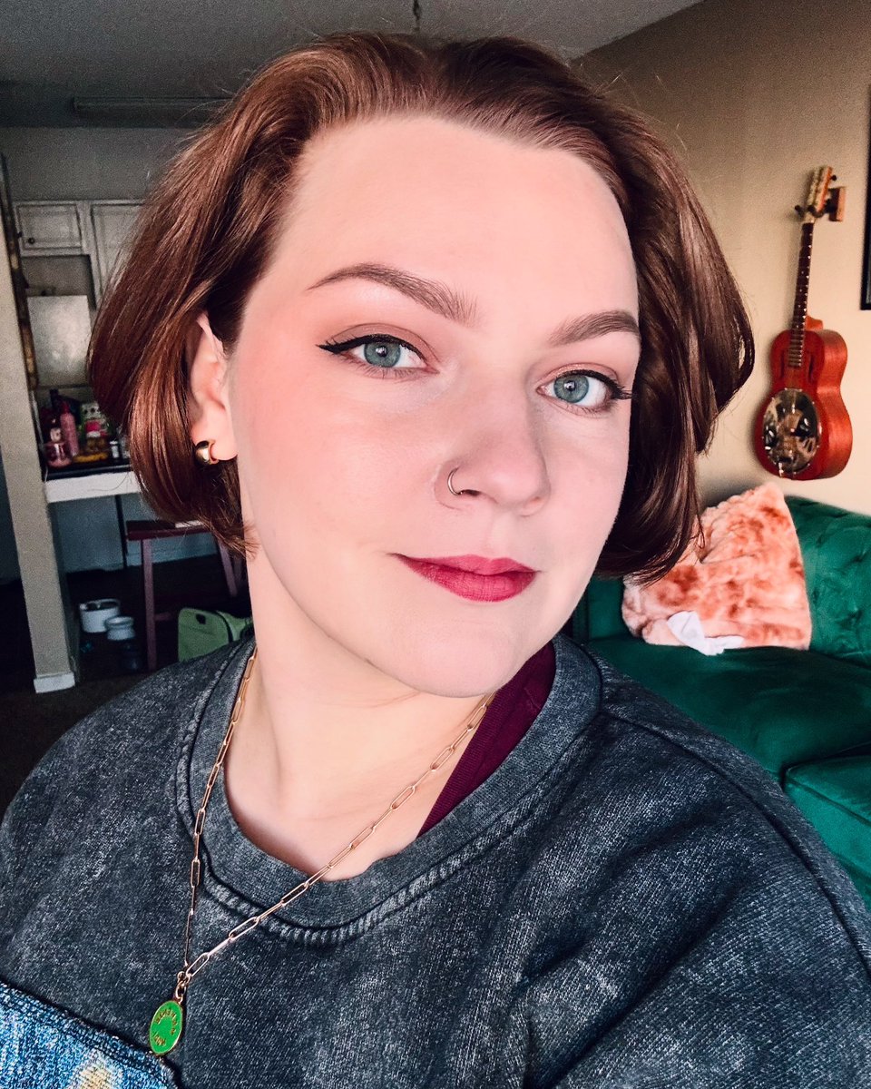 It’s ma birthday! 🥳🥳🥳