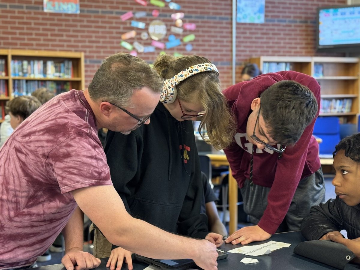 TechWithMatt's tweet image. 8th graders at GMS experienced an awesome breakout that brought collaboration, critical thinking, & FUN to life! @Alphabet_Miller & @MrBeasleyteach met some rockstars from @SufVAschools at @vste. @xscapetheclass & @powrau traveled to GCPS to collaborate on a top-notch breakout!