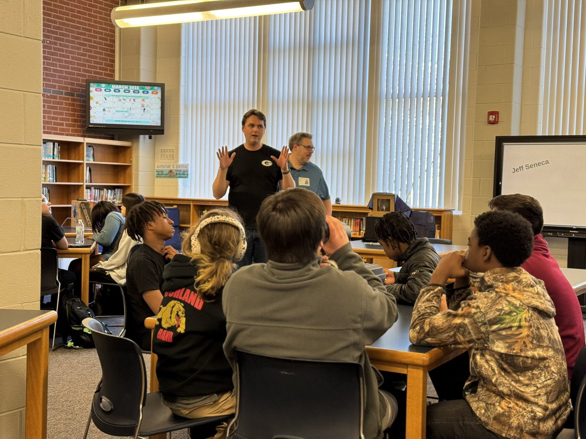 TechWithMatt's tweet image. 8th graders at GMS experienced an awesome breakout that brought collaboration, critical thinking, & FUN to life! @Alphabet_Miller & @MrBeasleyteach met some rockstars from @SufVAschools at @vste. @xscapetheclass & @powrau traveled to GCPS to collaborate on a top-notch breakout!