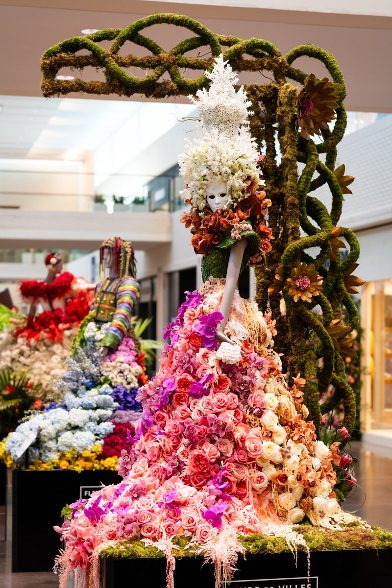 🌸We’re thrilled to showcase the intricate floral design inspired by Marisol’s 1965 sculpture “The Party,” created in collaboration with @branchingoutevents.

On display at NorthPark Center March 19-23