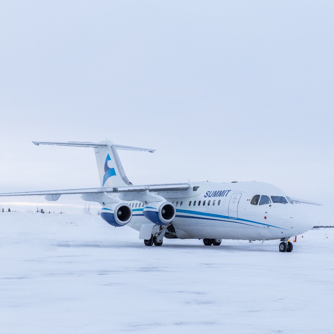 Fly_SummitAir's tweet photo. As winter starts to give way to Spring and the days start getting longer, check out some snowy snapshots from our main operating base in Yellowknife! #SummitAir #Yellowknife https://t.co/DpNGqq54Z2