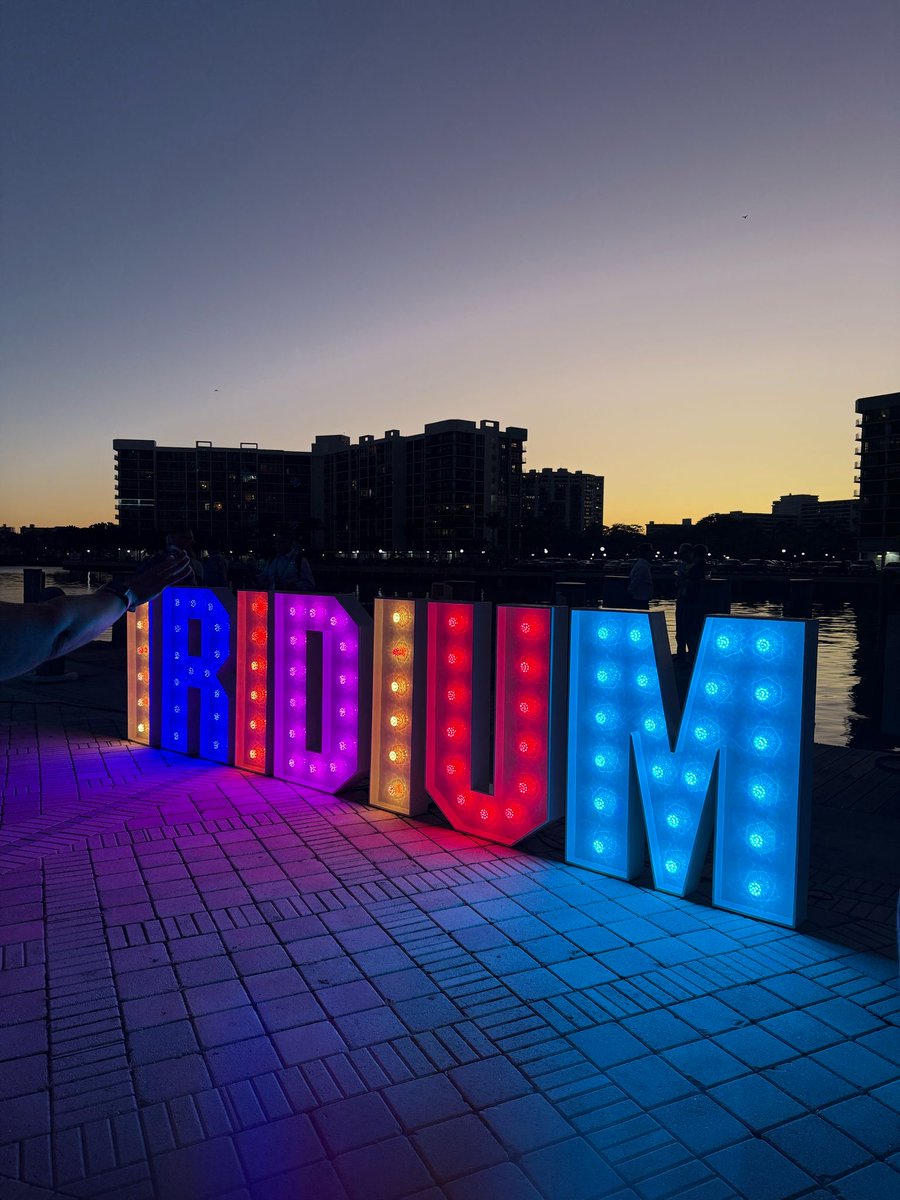 IridiumComm's tweet photo. Glow big or glow home💃🥂🕺
From day to night, THANK YOU Iridium partners for a productive and fun week! #IridiumPartner Conference (IPC) 2025 was one to remember!! https://t.co/D6mPt2zbzX