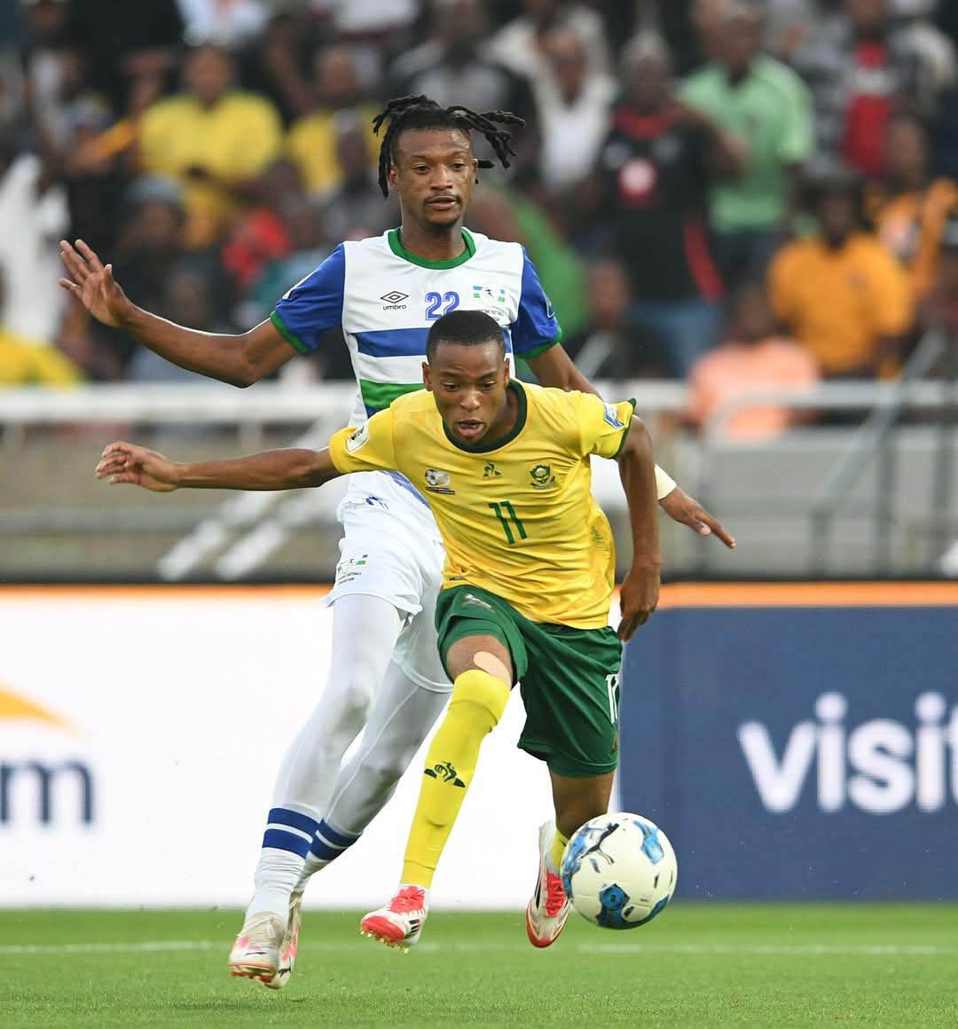 Mdaizo37's tweet image. Bafana Bafana came back stronger in the second half and managed to score 2 goals, well done for Bafana. Lastly, all i can say is that, Percy Tau need to give that jersey No:10 to Rele "ra e thoma ra e fetsa " Mofokeng.