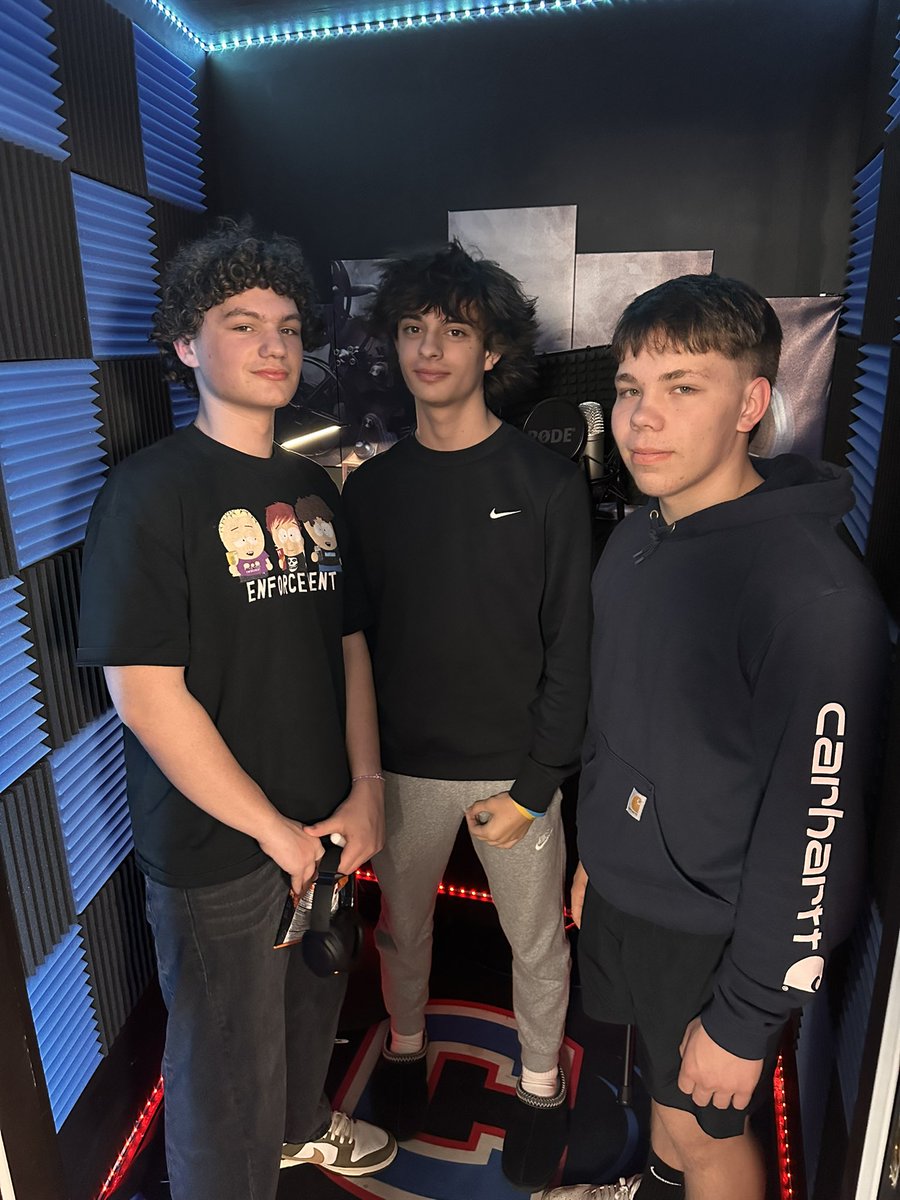 CHS LIVE tweet media