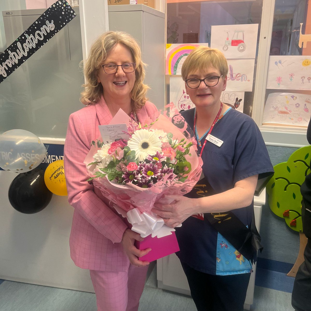 Deirdre40505532's tweet photo. Congratulations and best wishes to Connie CNS in Paediatric Oncology in OLOL Hosp, Drogheda on her retirement. We will miss her on the 5th floor. @OLOLMat_Unit @gra_milne12 @CHI_Ireland @NursingOlol @NicolaAnde28241 https://t.co/63cRXFcB6p