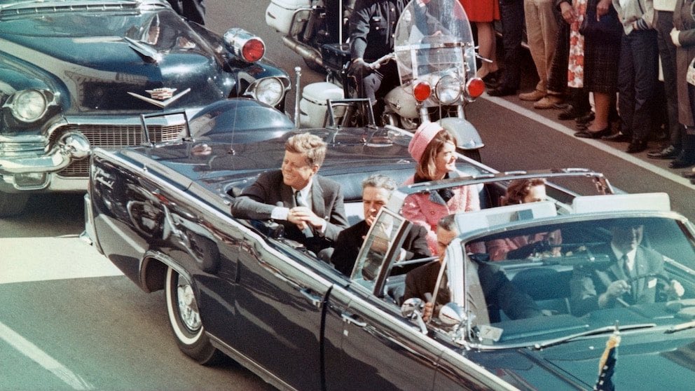 Trump Releases Long-Awaited JFK Assassination Files weeklycrier.com/news/trump-rel…