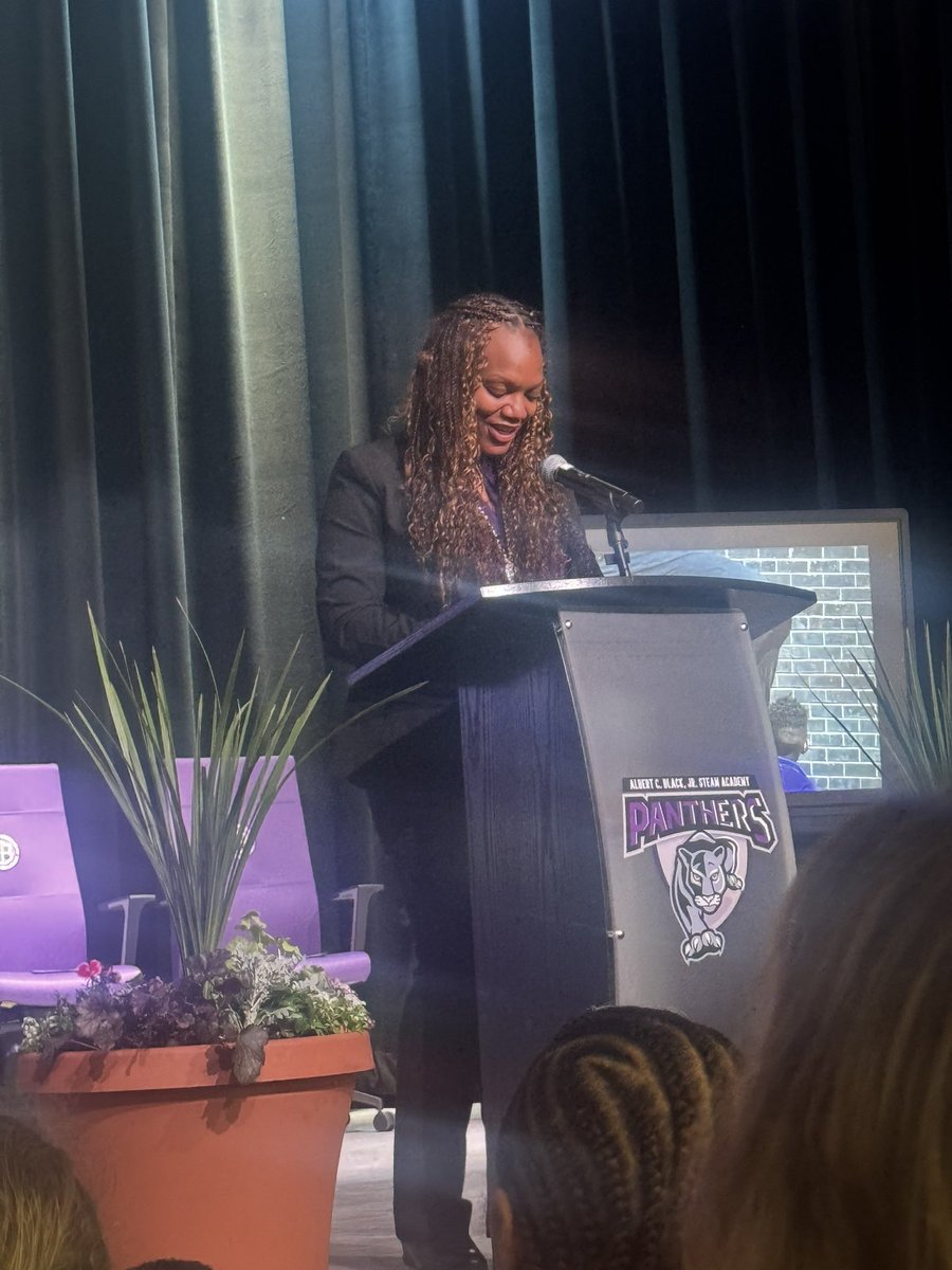 Umoja Turner tweet media