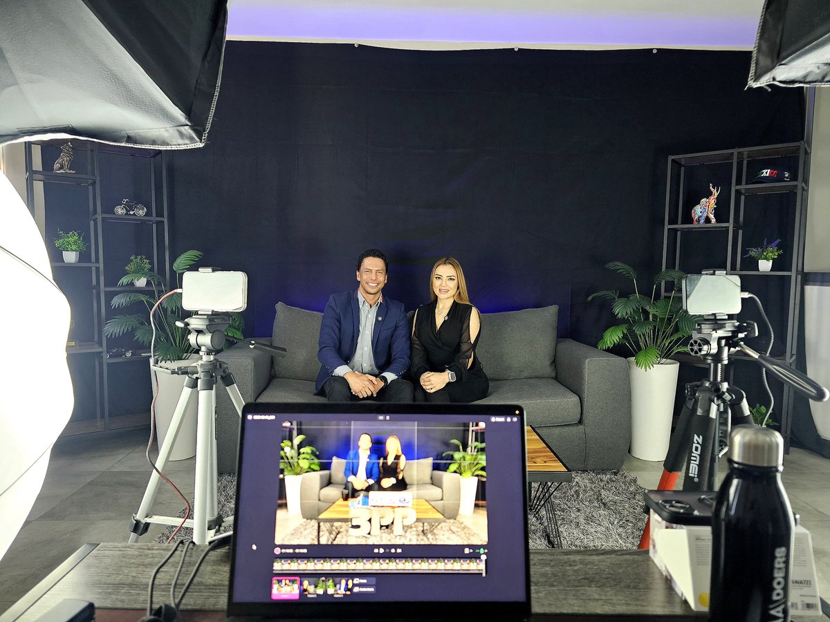 3ppScp's tweet photo. 🎙️ ¡Grabamos un nuevo episodio de #3PPCONECTA!
Gracias a Denise Cervantes de Surtec &amp; Suzuki Technology Mexicana por una charla poderosa sobre seguridad, calidad y liderazgo.

🎬 ¡Pronto en nuestras plataformas!

#CTPAT #IndustriaAutomotriz #3PP #ISO9001 https://t.co/PywHsnIjHv