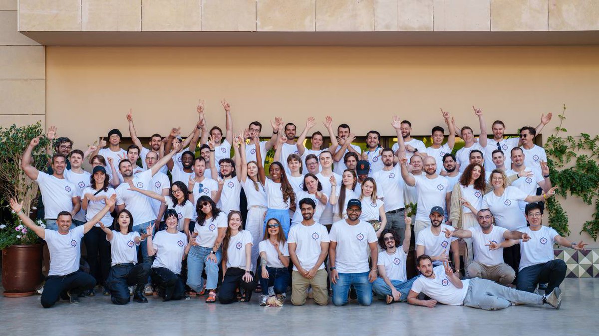 Can you believe how much <a href="/lifiprotocol/">LI.FI</a> has grown in less than a year?! Not everyone managed to make it to our Marrakech retreat 🥲 and we’ve been making offers to people joining in the next couple of weeks and months so…. 👀
