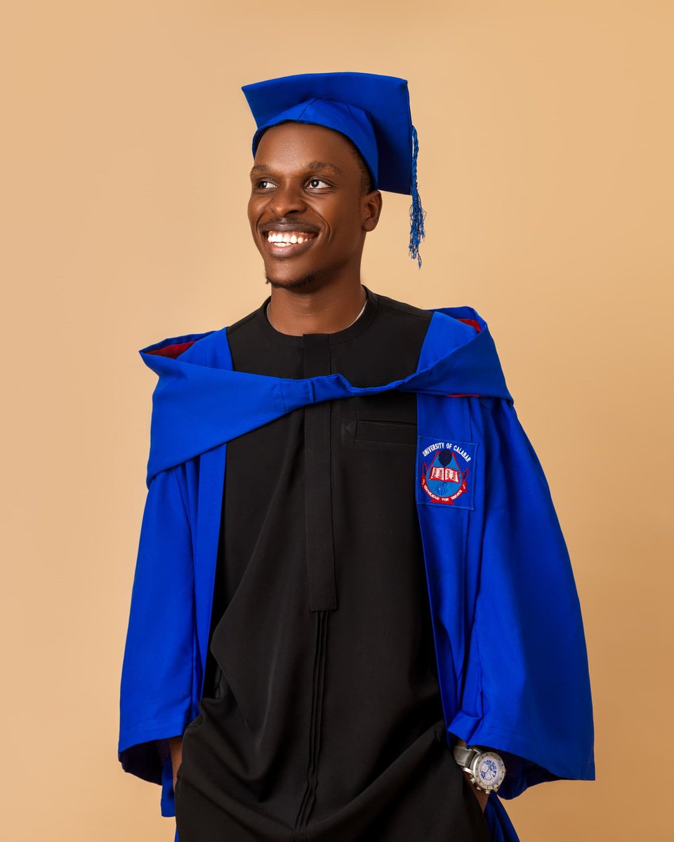 edu_magnus's tweet photo. Cheers to a new season🥂
https://t.co/ZHyw5R3s0v. Computer Science bagged! https://t.co/WhDjp8P6gQ