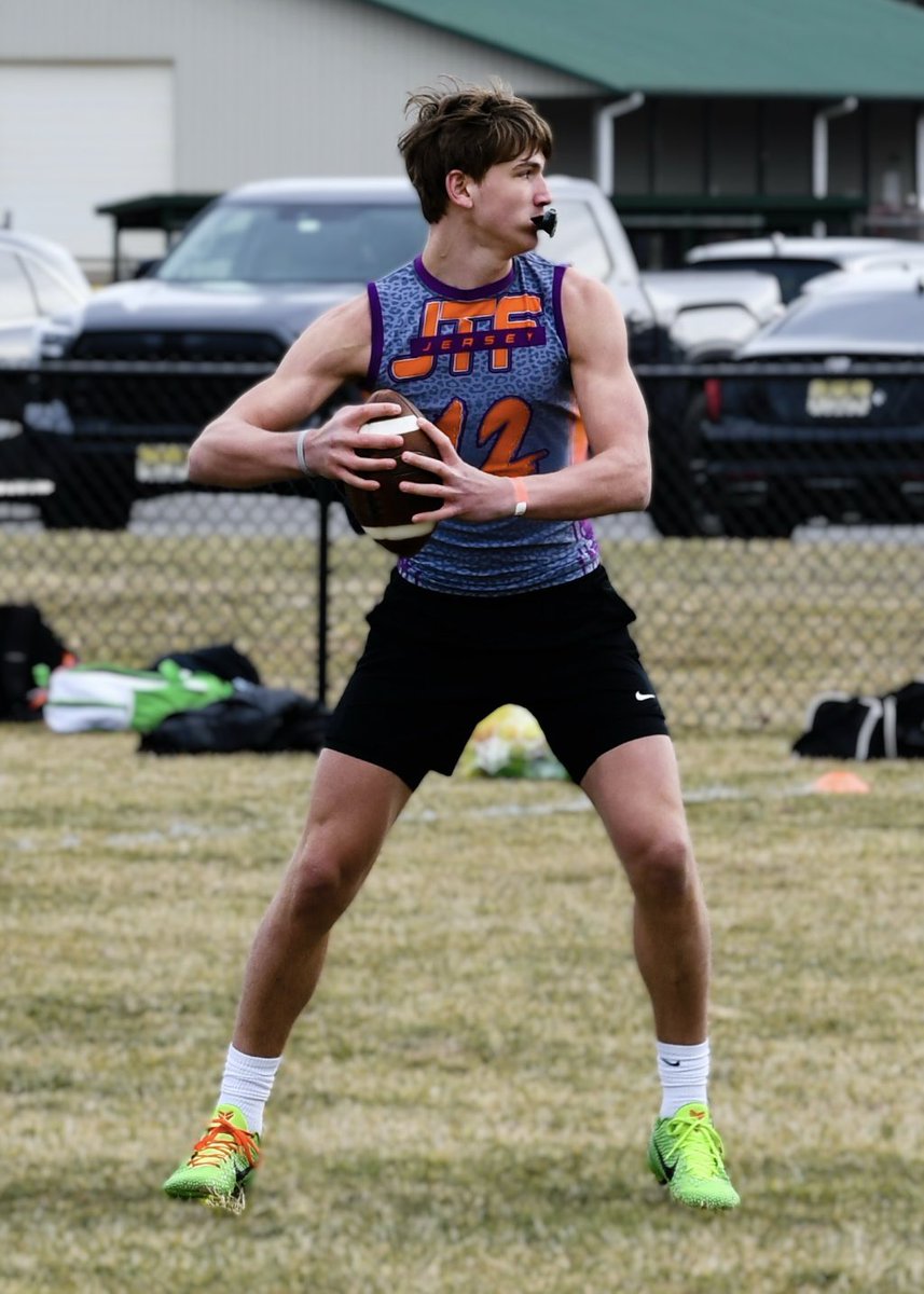Quarterback Magazine (@quarterbackmag) on Twitter photo Standing at 6’4, 195lb, Class of 2029 QB (& Kicker) <a href="/FrankHoerst/">FrankHoerst</a> is a difference-maker.
Coaches describe him as a quarterback with all the tools—arm strength, height, speed, and toughness. They praise his relentless work ethic, always striving to perfect his craft. His Standing at 6’4, 195lb, Class of 2029 QB (& Kicker) <a href="/FrankHoerst/">FrankHoerst</a> is a difference-maker.
Coaches describe him as a quarterback with all the tools—arm strength, height, speed, and toughness. They praise his relentless work ethic, always striving to perfect his craft. His