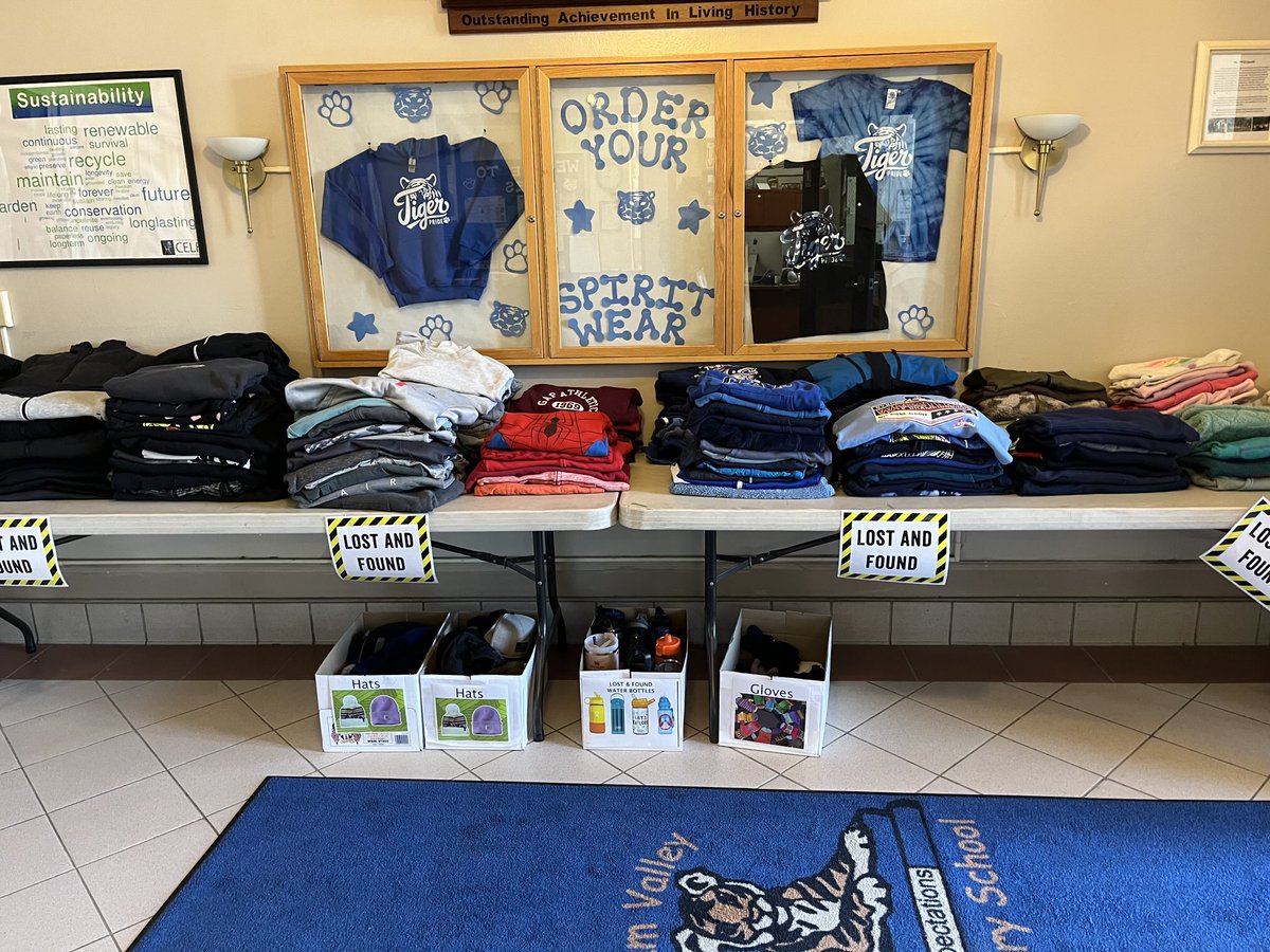 Please check our Lost &amp; Found in the main lobby! ⁦<a href="/PutnamValleyCSD/">PutnamValleySchools</a>⁩ ⁦<a href="/JackieLevinePV/">Jackie Levine</a>⁩ ⁦<a href="/jluft1/">Dr. Jeremy Luft</a>⁩