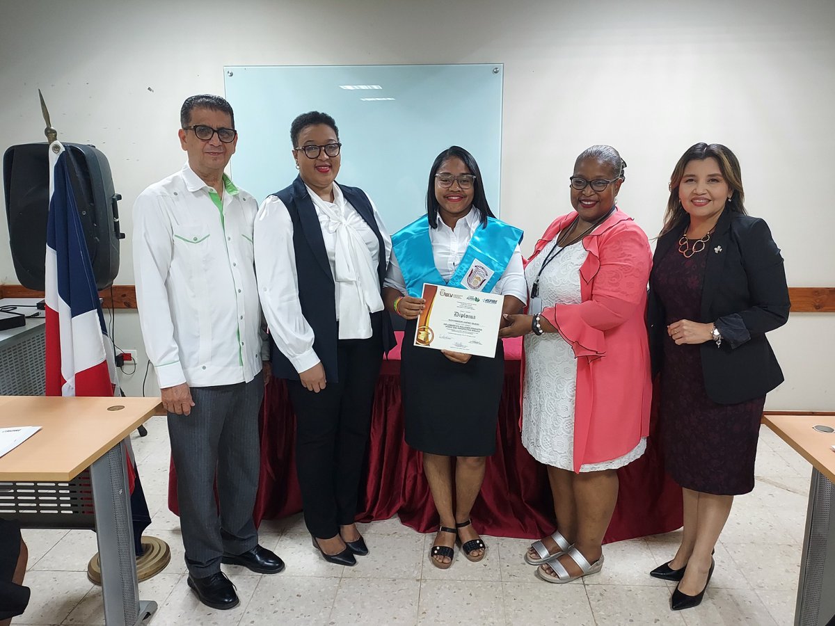 UniversidadUNEV's tweet photo. ¡Felicitamos a los graduados del diplomado “Inclusión Educativa desde una Perspectiva Bíblica”. 🙌 Los participantes adquirieron herramientas para promover una educación inclusiva basada en principios bíblicos.
https://t.co/AdW7of8EhD
#UNEV #InclusiónEducativa https://t.co/QFZFOxFlAx