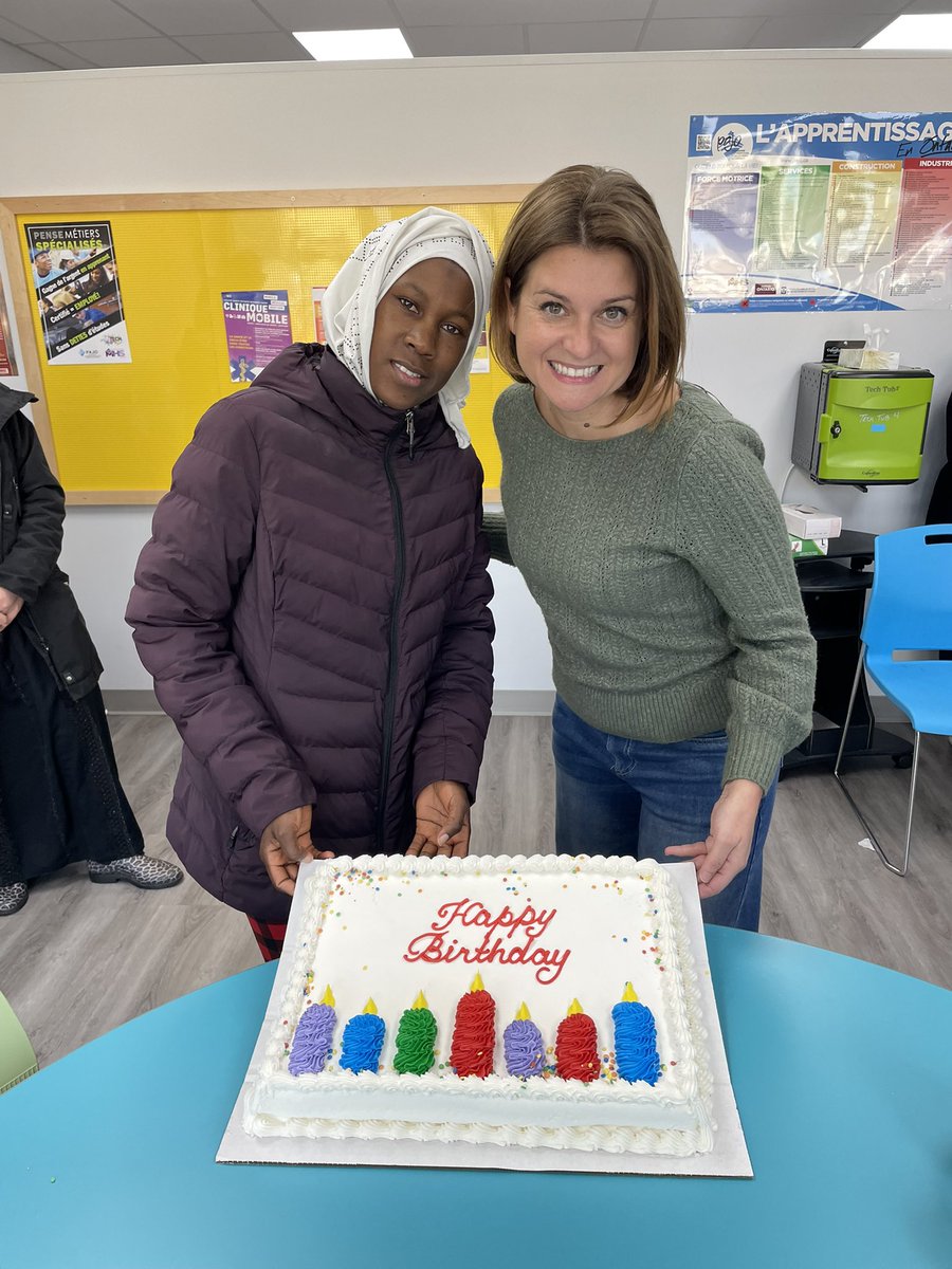 École secondaire catholique Sainte-Trinité tweet media