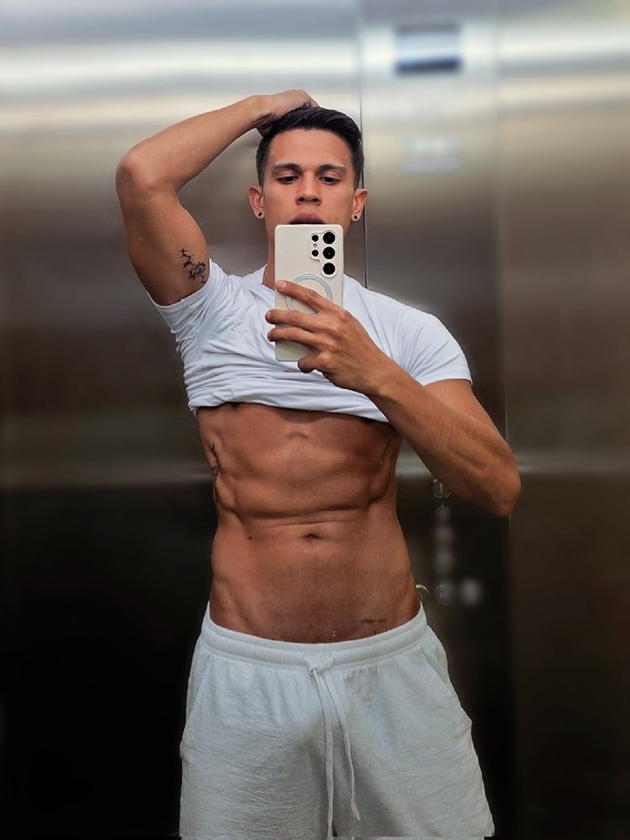 DAVID LUIS tweet media