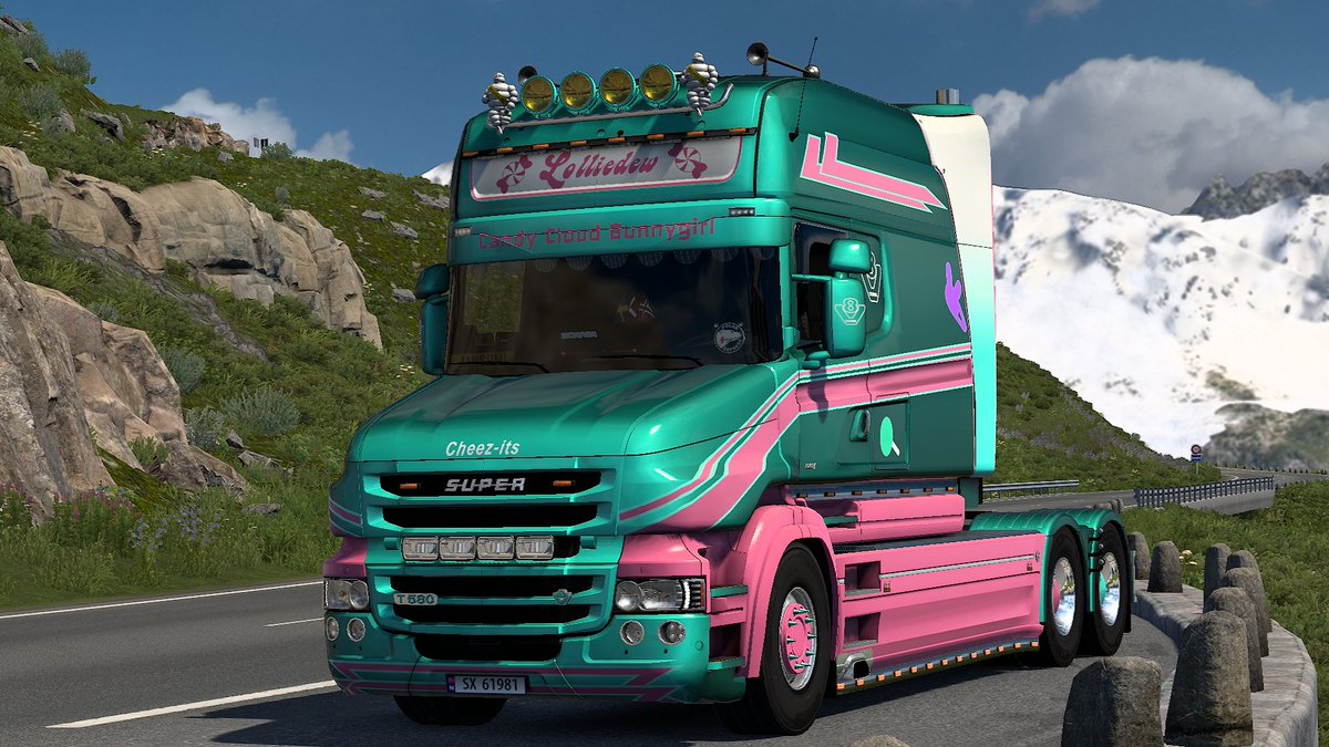 _Jansumi_'s tweet photo. Welcome @lolliedew as the 25th Vtuber-themed truck skin. Welcome to the fleet. 

Truck: Scania T Longline
Art by me @ https://t.co/xgxUCOCDRT https://t.co/AYVhHaT41T