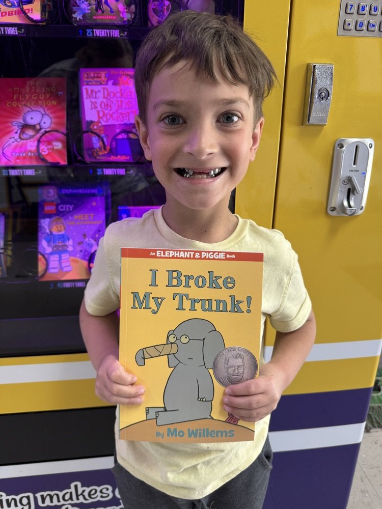 Fairviewelem17's tweet photo. AR Book Token Winner https://t.co/ECyRf12C01