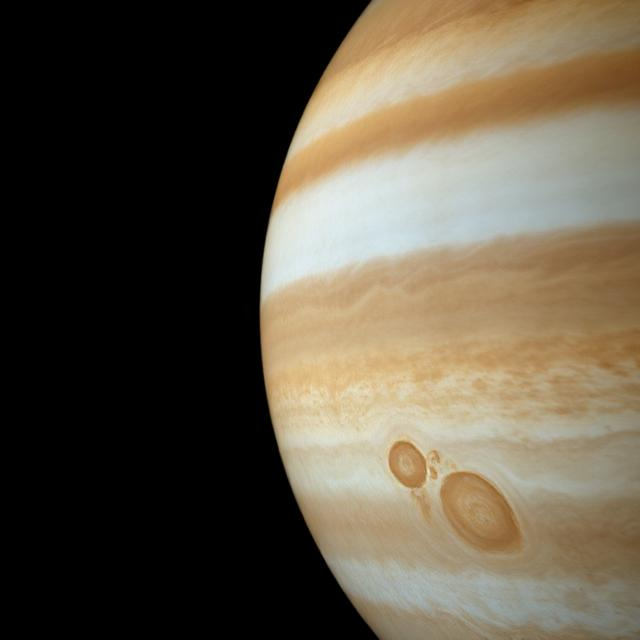 Orb_AI_io's tweet photo. The prompt was "An ariel view of Jupiter"

A-ChatGPT
B-Grok
C-DeepAI

Whats your favorite? https://t.co/NhCjcylAA5