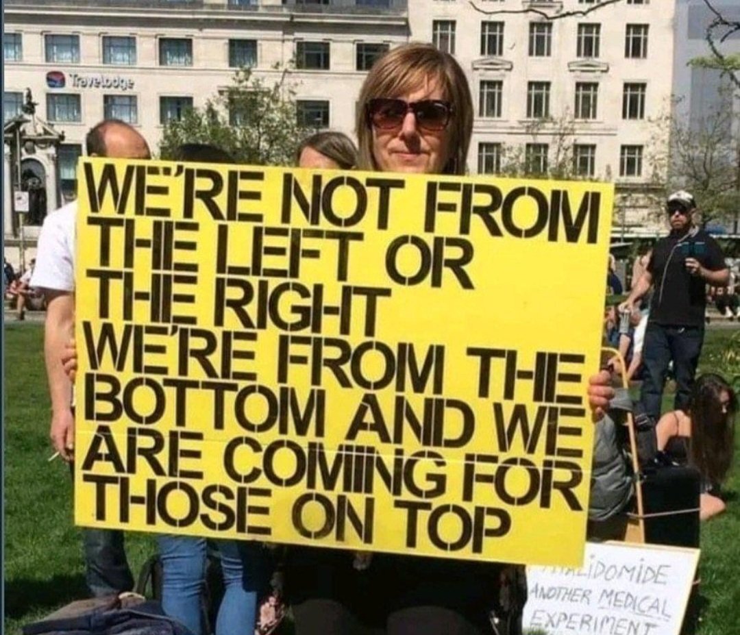 WiscoJasmine's tweet photo. @BernieSanders @AOC #FightTheOligarchy
#WeThePeople https://t.co/MRJfpvJWmw