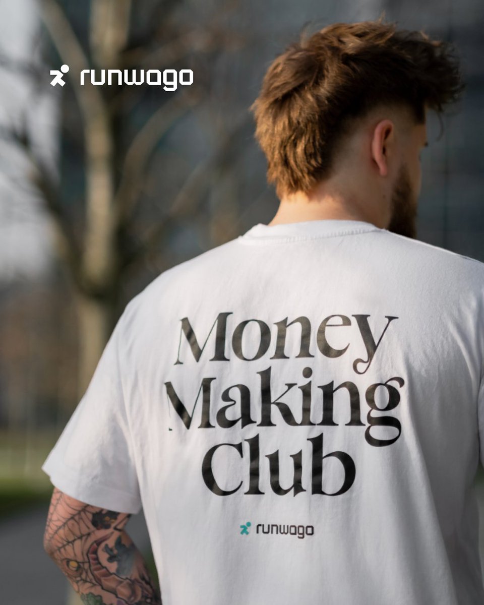 runwago's tweet photo. #Runwago clubbing hits different! 💸 https://t.co/Viya73wfE3