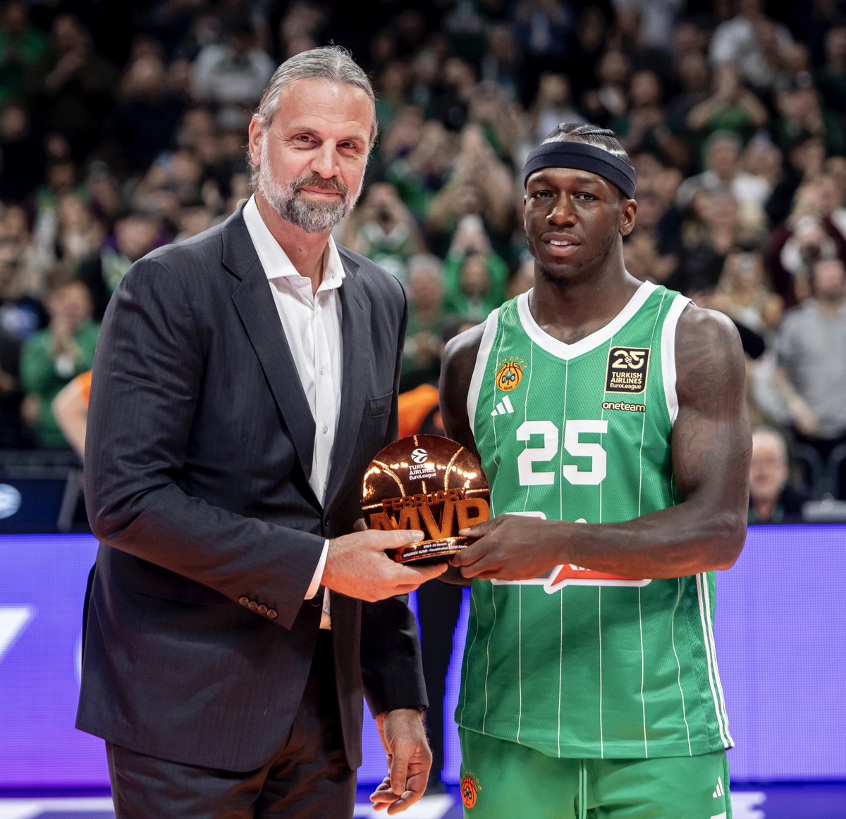 Turkish Airlines EuroLeague (@euroleague) on Twitter photo Februaryโs MVP honor belongs to <a href="/nunnbetter_/">Kendrick Nunn</a> ๐โ๏ธ
25.7 PTS | 5.0 AST | 60% FG | 26.3 PIR in Feb! โจ๏ธ
#EveryGameMatters Februaryโs MVP honor belongs to <a href="/nunnbetter_/">Kendrick Nunn</a> ๐โ๏ธ
25.7 PTS | 5.0 AST | 60% FG | 26.3 PIR in Feb! โจ๏ธ
#EveryGameMatters