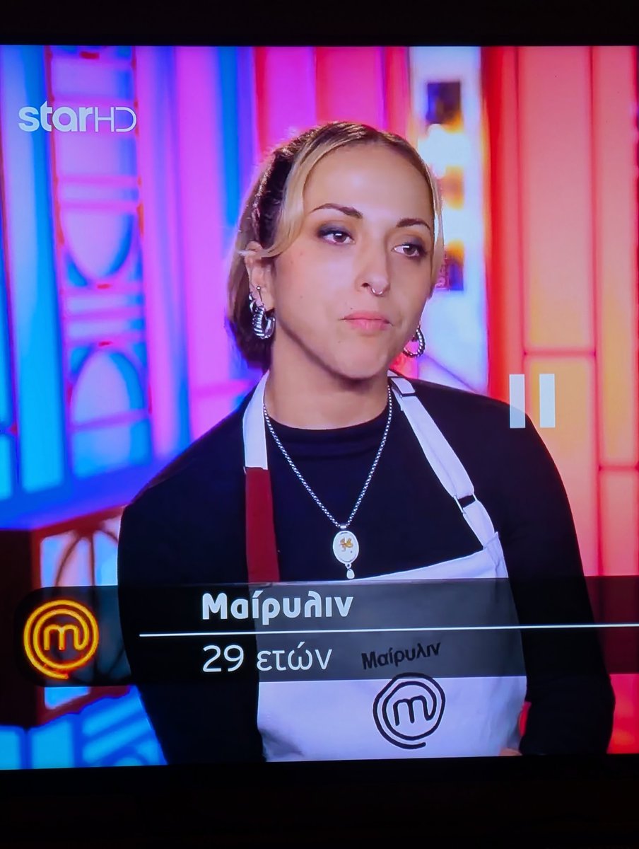 fivefiver55's tweet photo. @RonnieRadke just found your half Greek/American twin. Oh, she's also a talented cook and right now a contestant at #MasterChefGR https://t.co/CflFDtXE8j