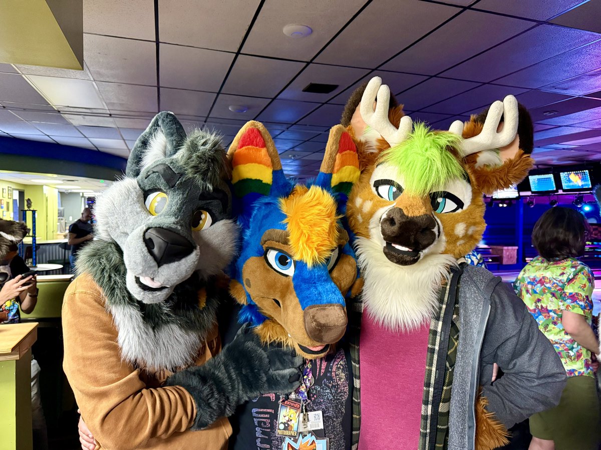 Colorado fur bowling was an amazing time. Nice to meet new friends and see old ones 💙

<a href="/HuskyZe/">ZeFluff</a> <a href="/CooperCaracal/">Cooper Caracal (Has Gone Elsewhere)</a>