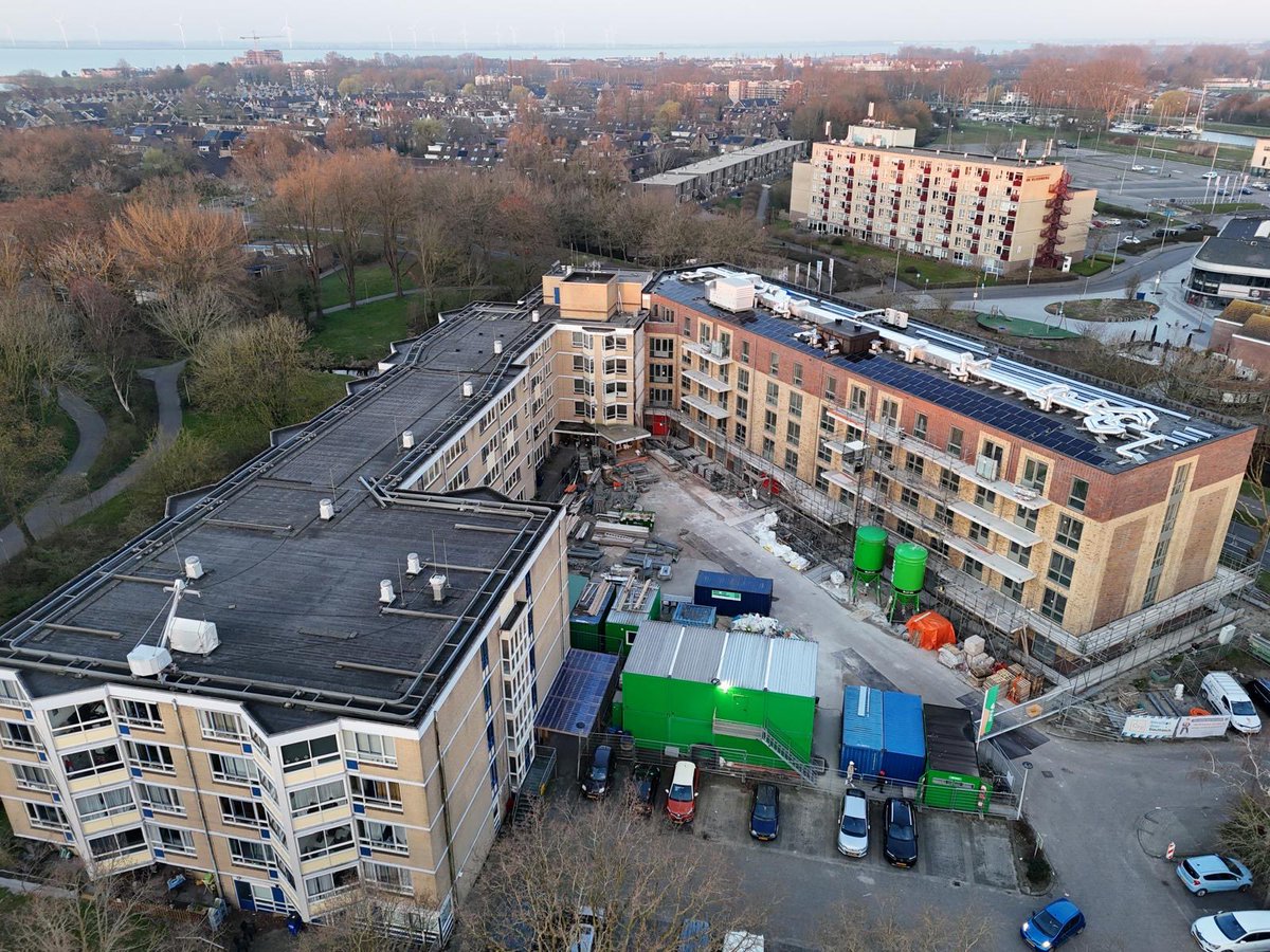 Ceves10's tweet photo. In Hellevoetsluis bouwen wij zorgappartementen #BAM #Maasdelta https://t.co/JgV98ivZAD