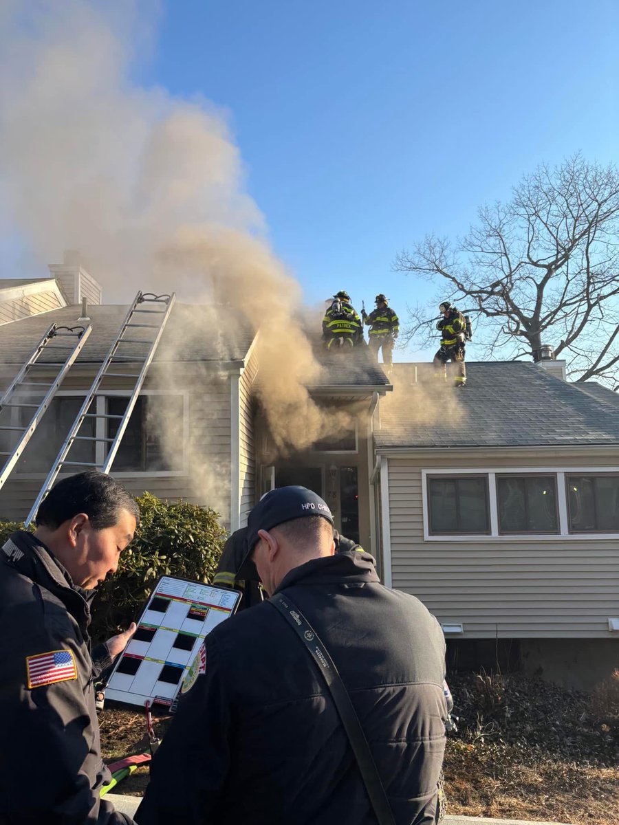 Hamden Fire Dept tweet media