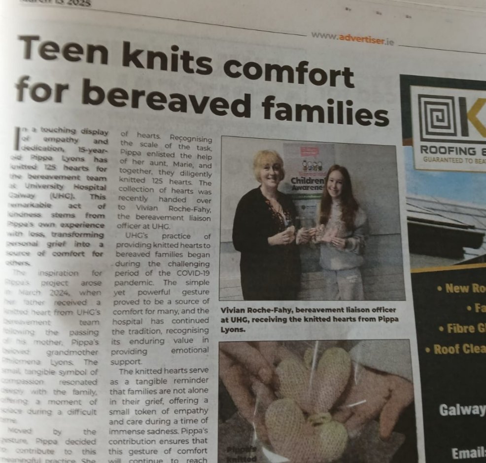 Vivian Roche Fahy Bereavement Liaison Office accepting knitted hearts from Pippa Lyons. These knitted hearts are valued keepsakes for families during the final days with their loved one.