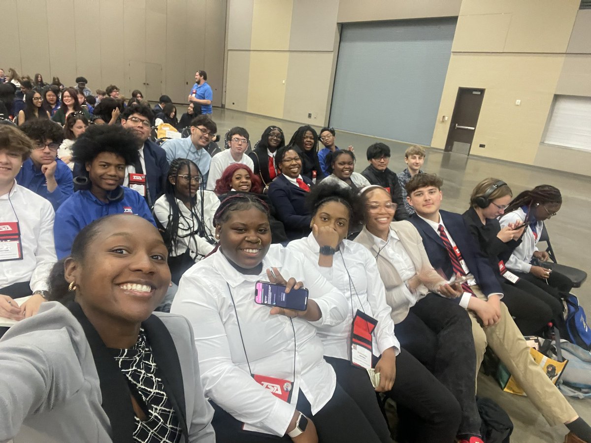 CareerTech_TPSD's tweet image. TSA members have had a great week at State Competition in Jackson!💙💛 

Stay tuned for the results…..🏆🥇#technologystudents #TSA #exploringcomputerscience #engineering #digitalmedia