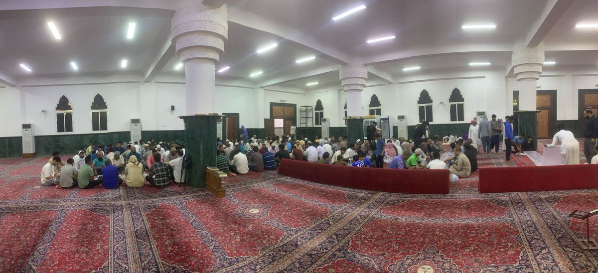 من تنفيذ  #جمعية_مستودع_المدينة_المنورة_الخيري فرع محافظة #وادي_الفرع مشروع #إفطار_صائم للوجبات الساخنة في جامع الصديق.

21-09-1446