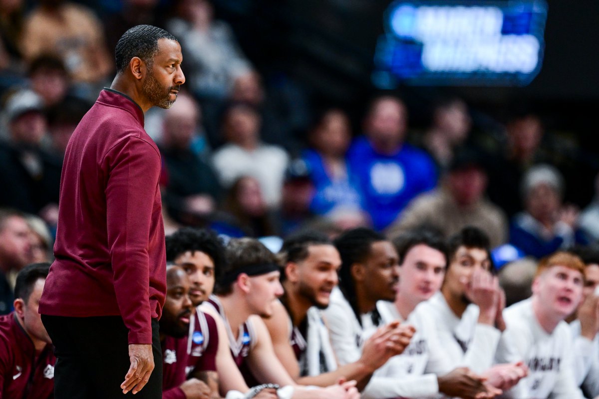 Montana Griz Basketball tweet media