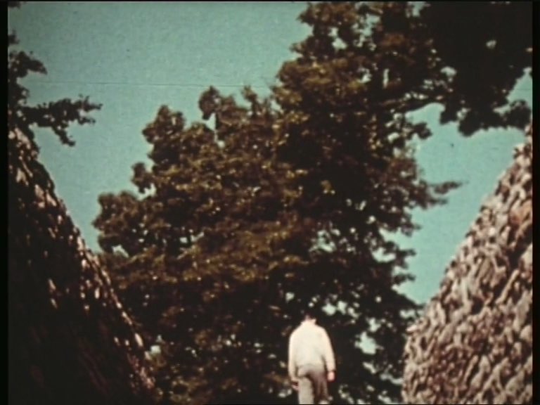 springaubade's tweet photo. Charmides (1949), Markopoulos https://t.co/vrFOx61XwS