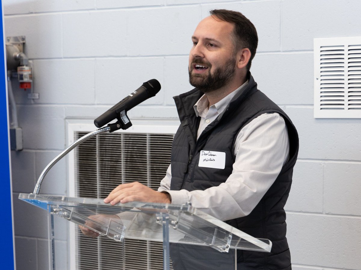 MichAuto tweet media