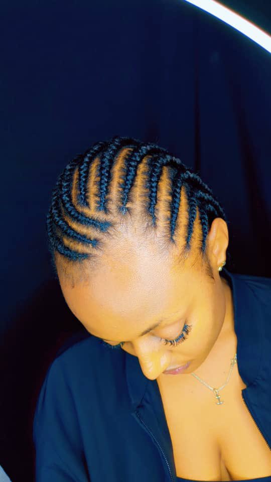 LianBraids's tweet photo. Her front and her back🥰 Look elegant with us🤗 https://t.co/eNK2CIKZW6