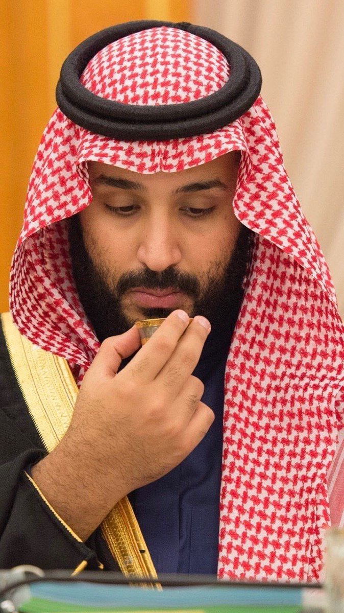 KING_MBS_'s tweet photo. من عزومك عِرفَتْ كبار العزوم https://t.co/CDnl7RqROs