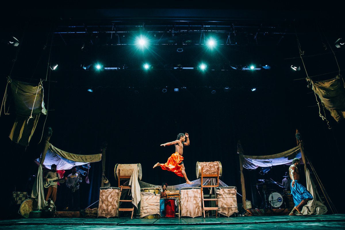 Cirque Kalabanté – Afrique En Cirque on April 15! 

Experience the thrill of African circus arts, where strength, agility, and joy come alive through breathtaking acrobatics, choreography, &amp; the pulsating beats of Guinea’s djembe drums

🎟 -> riverrun.ca/whats-on/cirqu…