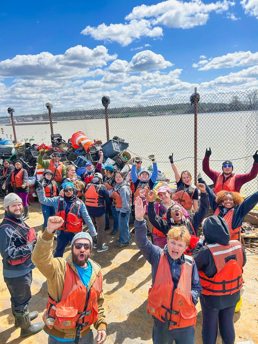 Y’all, the numbers are in, and we’re blown away.

Thanks to 155 incredible volunteers, we removed 132,620 pounds of garbage from McKellar Lake in Memphis during our 2025 #AlternativeSpringBreak cleanups. That’s over 66 tons of trash in less than three weeks!
