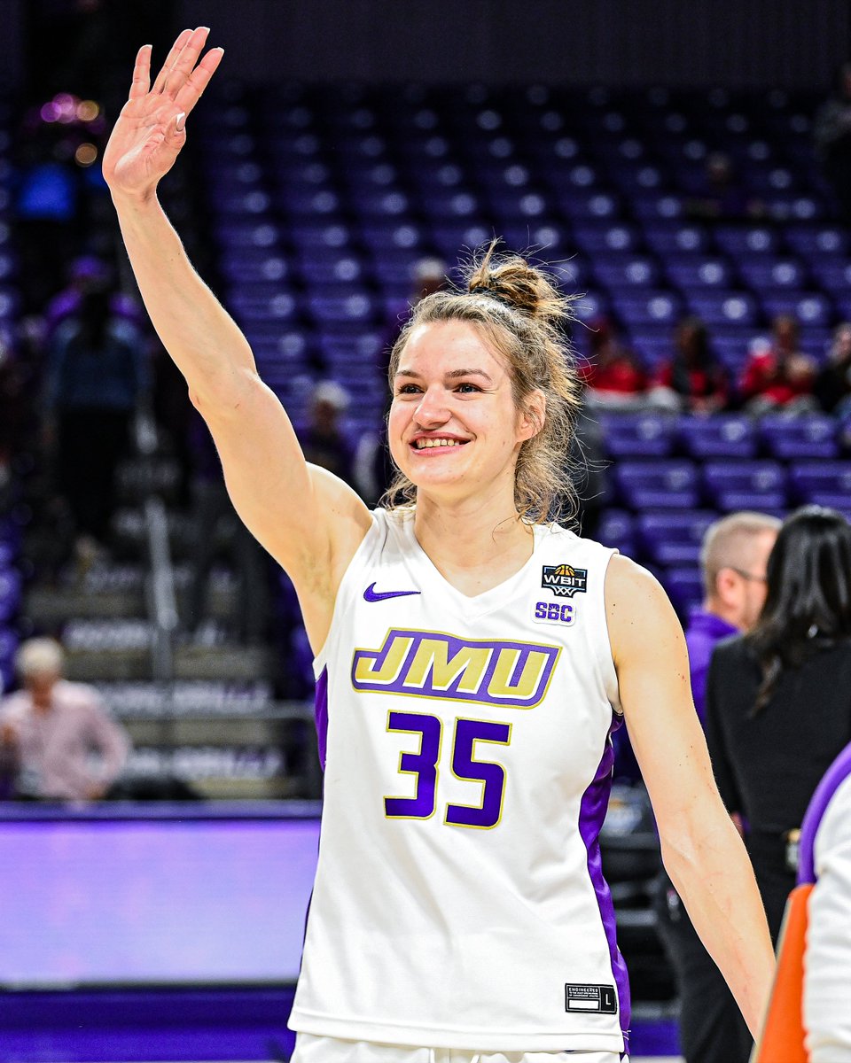 JMUWBasketball's tweet photo. Kozlova came to play 💪

✅ 19 Points
🙌 10 Rebounds

#GoDukes | @Ksyusha_32 https://t.co/SXekOZulbS