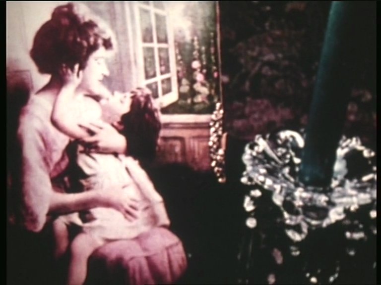 brechtianpussy's tweet photo. lysis, 1949 / markopoulos

du sang, de la volupté et de la morte. https://t.co/GcqcI7anyZ
