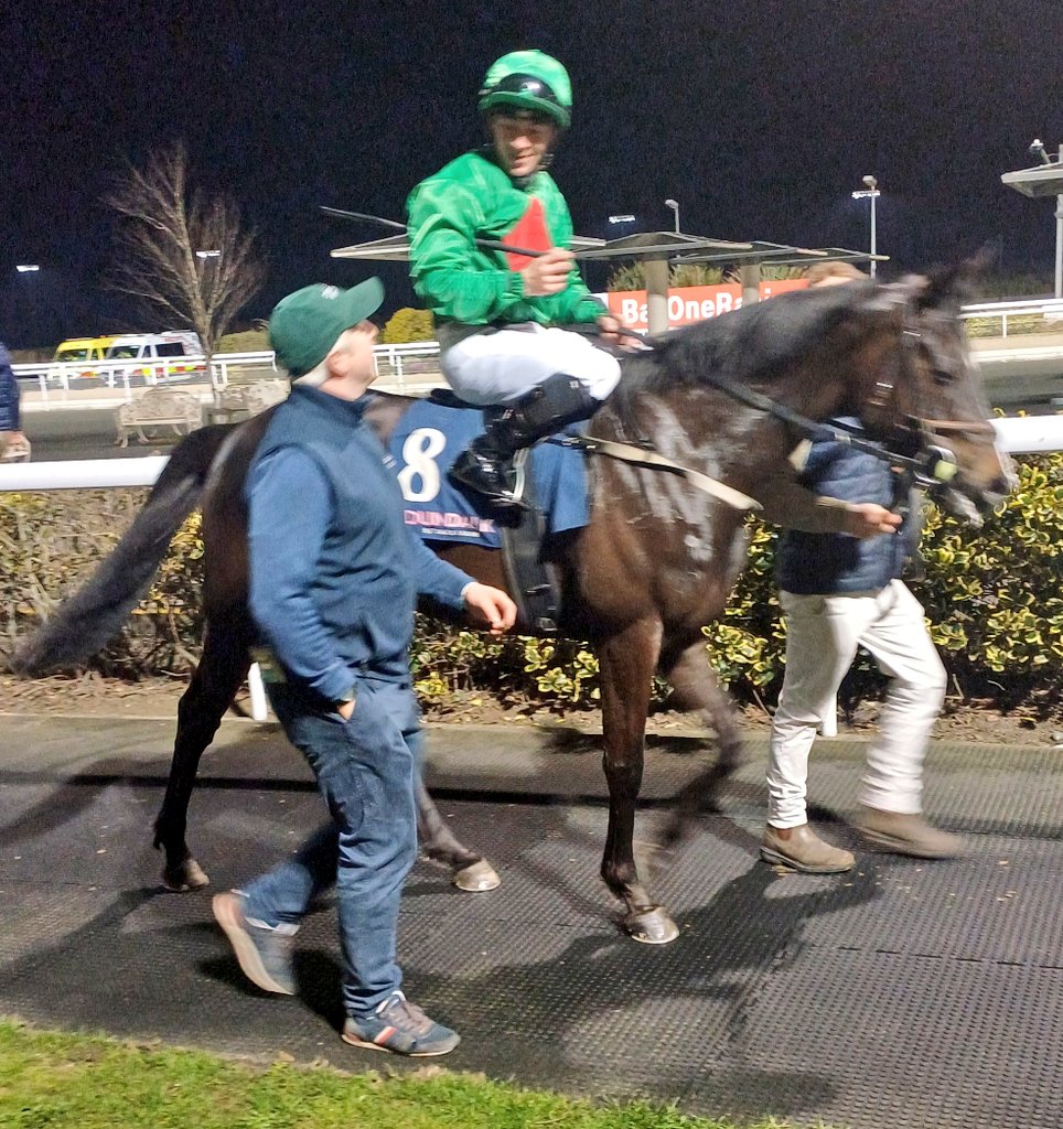 Annaghmccanns and <a href="/waynemlordan/">Wayne Lordan</a> <a href="/DundalkStadium/">Dundalk Stadium</a>