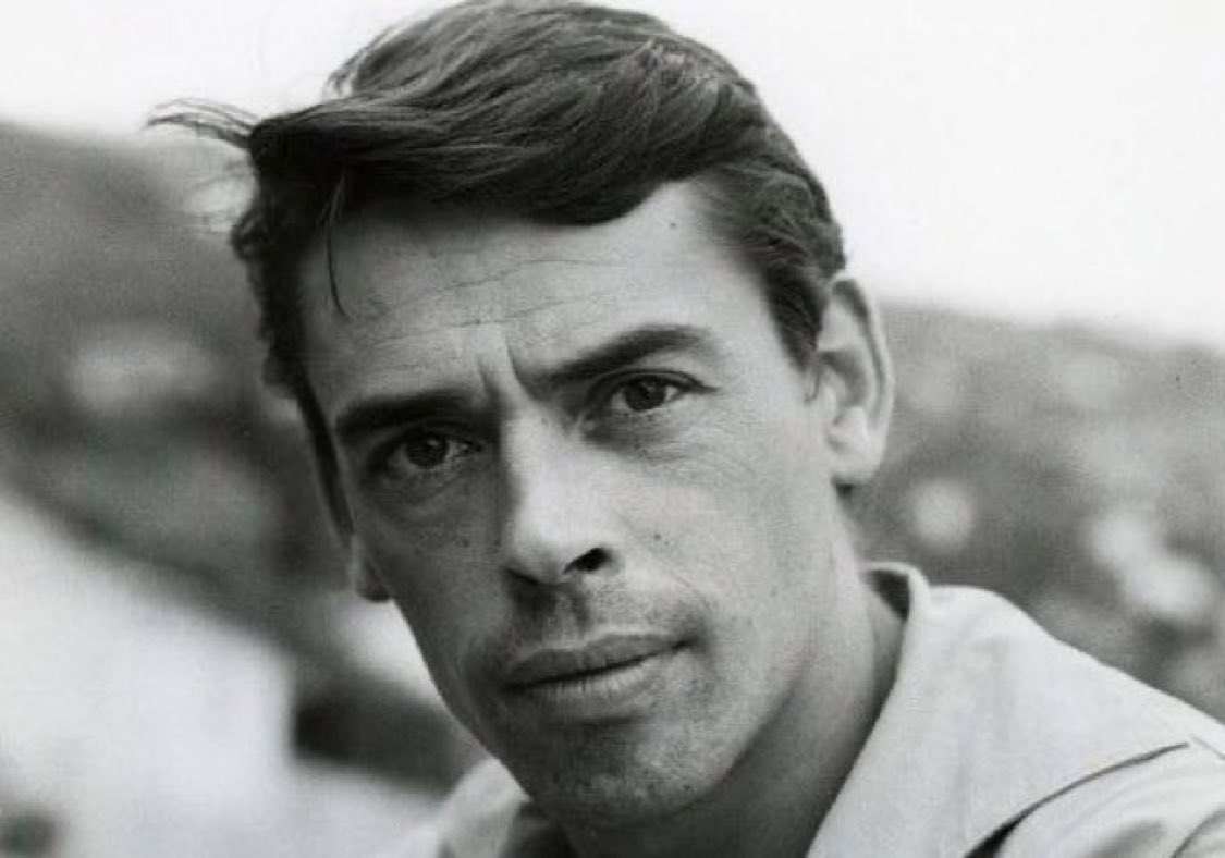 « Je vous souhaite de respecter les différences des autres, parce que le mérite et la valeur de chacun sont souvent à découvrir. »
Jacques Brel