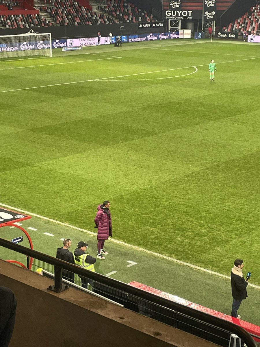 Le Neum's ™ tweet media