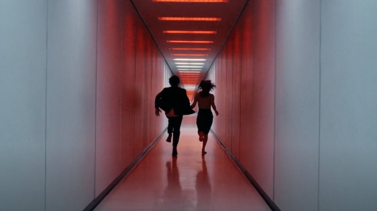slayingchaos's tweet photo. this scene was so aesthetically pleasing #severence https://t.co/MtrEJeEaUf