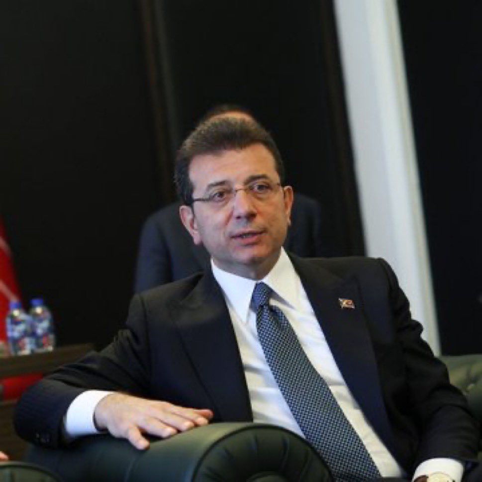 Ekrem İmamoğlu’nun 121 sayfalık ifadesini tamamen okudum. 

Suçlamalar temelde 3 gizli tanık ifadesine dayanıyor. “Duymuştum, ispatlayabilirim…” şeklinde soyut beyanlar kabul edilemez. Suçlama suç örgütü, dolandırıcılık, rüşvet…

16 milyonluk şehrin Belediye Başkanı’nın gizli