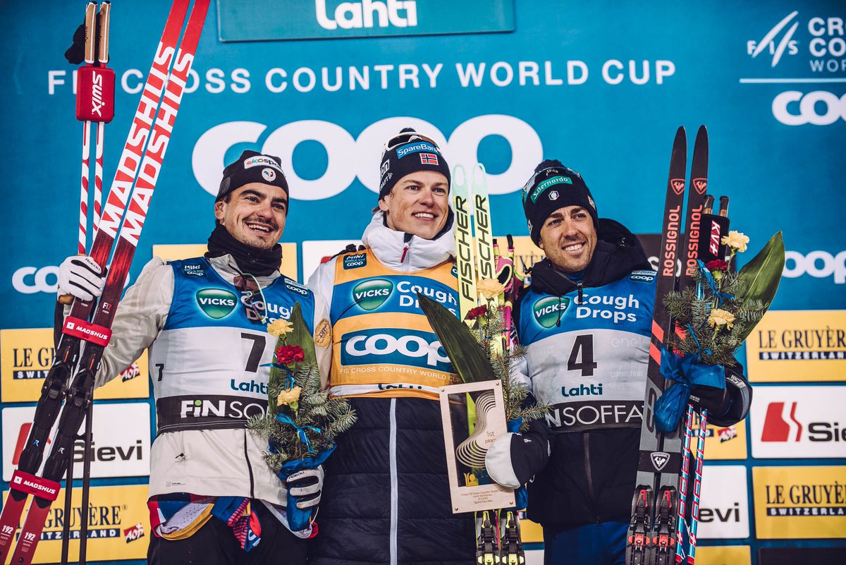 What a night! Congratulations to all skiers!✨

Women’s TOP 3
🥇Coletta Rydzek 🇩🇪
🥈 Kristine Stavaas Skistad 🇳🇴
🥉 Nadine Faehndrich🇨🇭

Men’s TOP 3
🥇Johannes Hösflot Kläbo 🇳🇴
🥈Jules Chappaz 🇫🇷
🥉 Federico Pellegrino 🇮🇹

📸 Janina Pitkänen

#lahtiskigames #fiscrosscountry